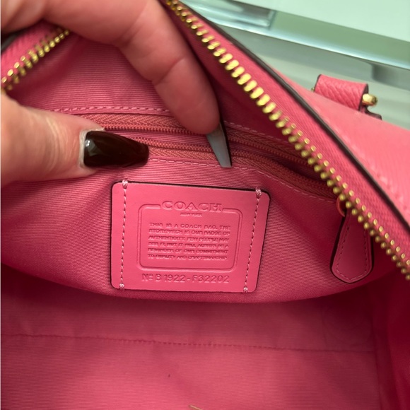 Authentic Coach Pink Mini Bennett/Excellent Condition - Picture 8 of 10